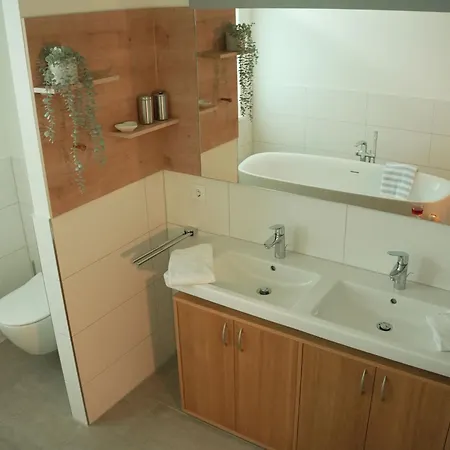 Haffhaeuser Am Stettiner Haff Haus 1 We 5 Golf Special Buchbar *